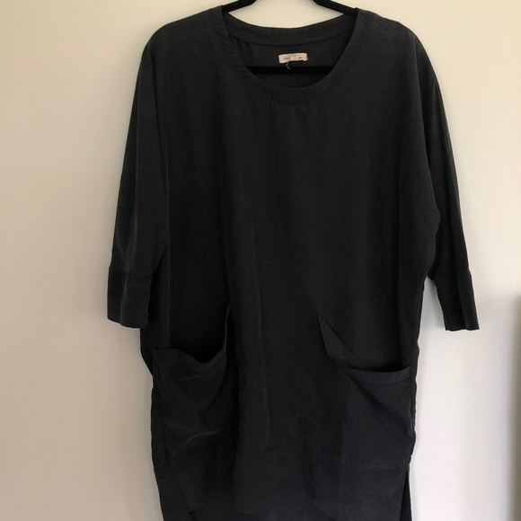 silence + noise Dresses & Skirts - Gray Long Sleeve Dress